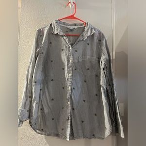 Old Navy 🐝 pinstripe button down